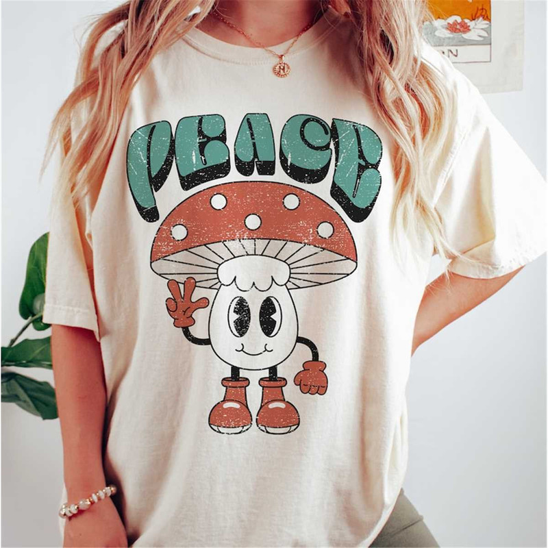 MR-1462023182557-retro-peace-tee-peace-tee-hippie-t-shirt-vintage-inspired-image-1.jpg