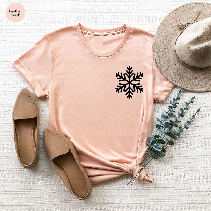 Christmas Snowflake Crewneck Shirts for Family, Unisex Christmas Pocket Graphic Tees for Xmas Gift, Cute Winter Holiday Snowflake Shirts - 3.jpg