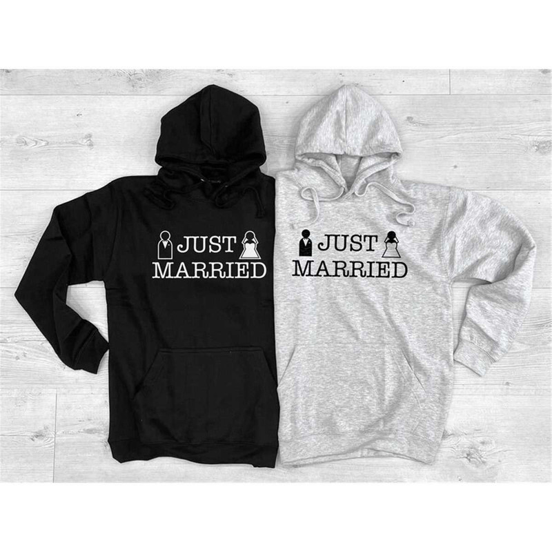 MR-1462023194843-matching-honeymoon-hoodies-just-married-couples-wedding-image-1.jpg