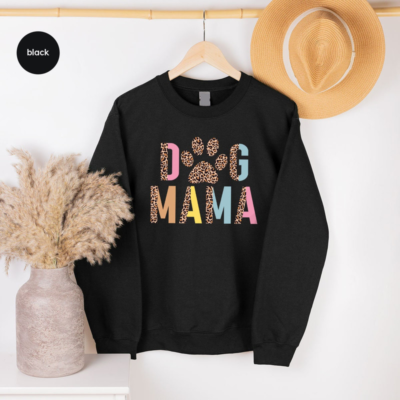 Dog Mama Leopard Print Crewneck Long Sleeve Shirts, Aesthetic Dog Mom Paw Graphic Hoodies, Gifts for Dog Mom, Retro Dog Mom Sweatshirt Gifts - 2.jpg