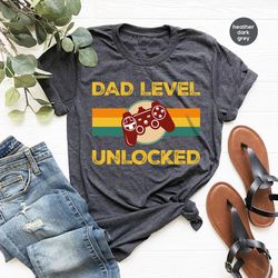 fathers day gift, dad level unlocked t shirt, new dad gift for gamer daddy, funny first time dad shirt, vintage gamer da