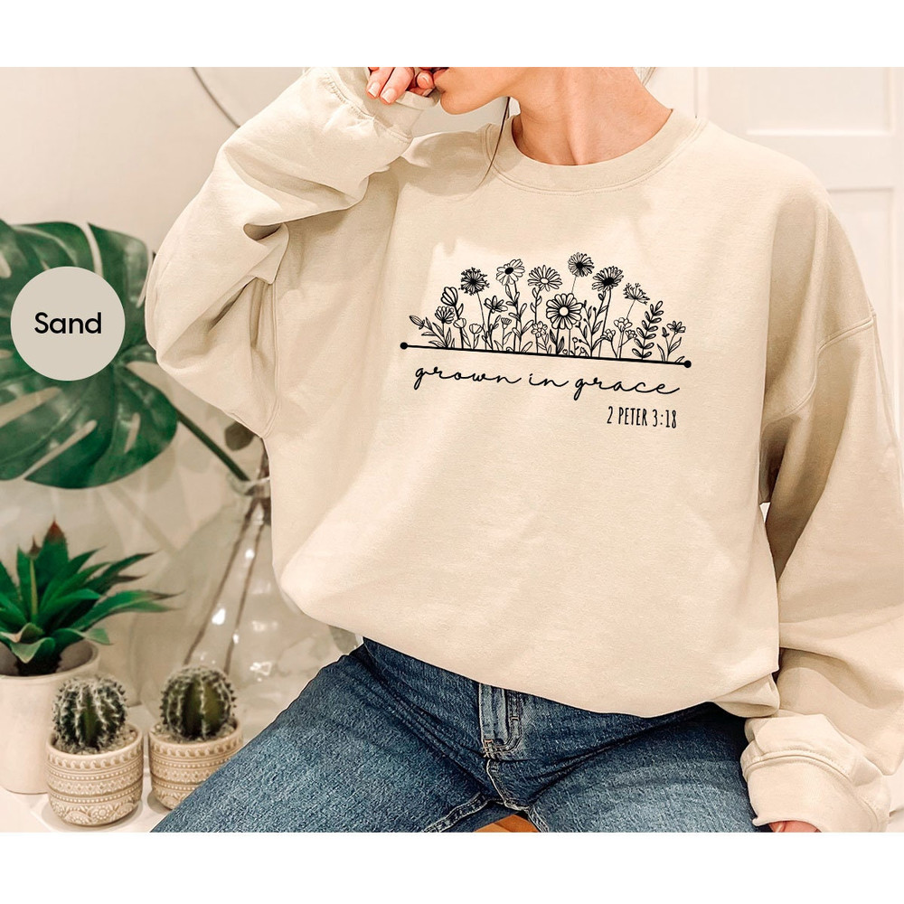 Flower T-Shirt, Plant Crewneck Sweatshirt, Gift for Mom, Floral Shirt, Gift for Her, Botanical Shirt for Women, Retro Shirt, Graphic Tees - 7.jpg