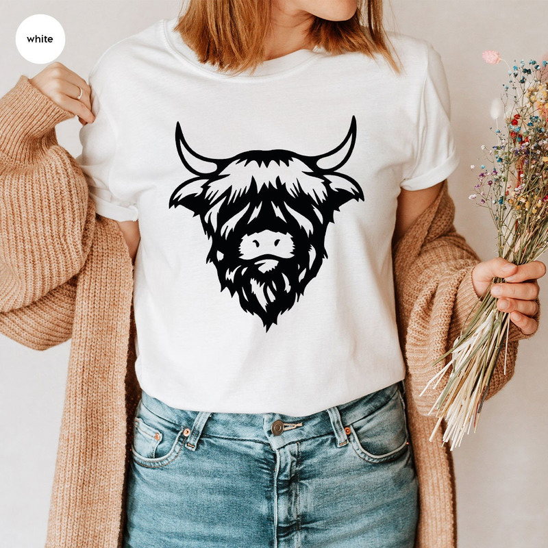Graphic Tees, Bull Shirt, Bull Crewneck Sweatshirt, Animal Figure T-Shirt, Animal Tee, Western Shirt, Gift for Her, Gift For Him, Farm Shirt - 2.jpg