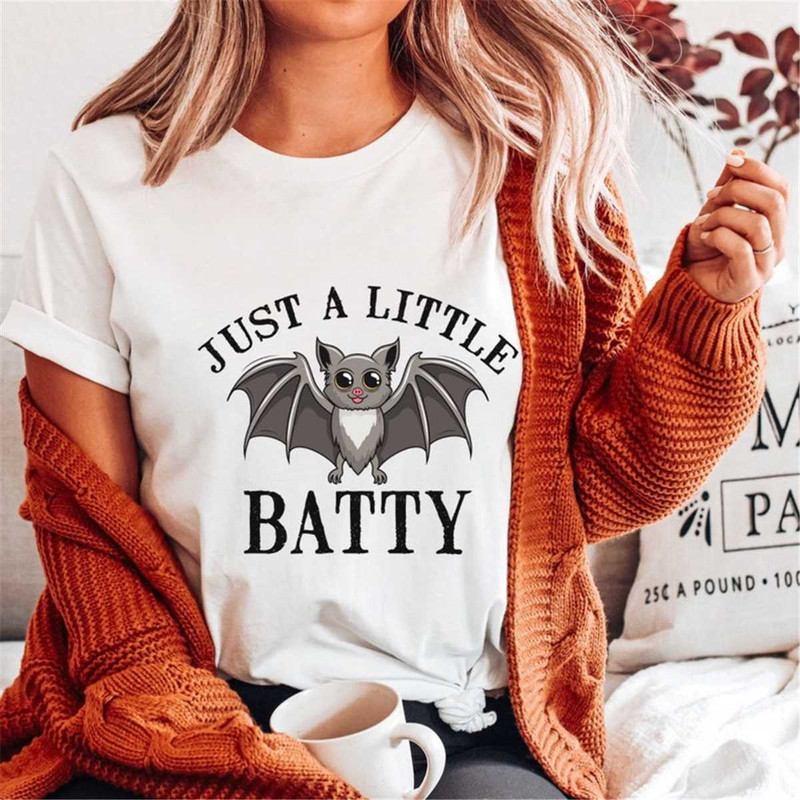 MR-15620238239-its-frickin-bats-i-love-halloween-t-shirt-halloween-white.jpg