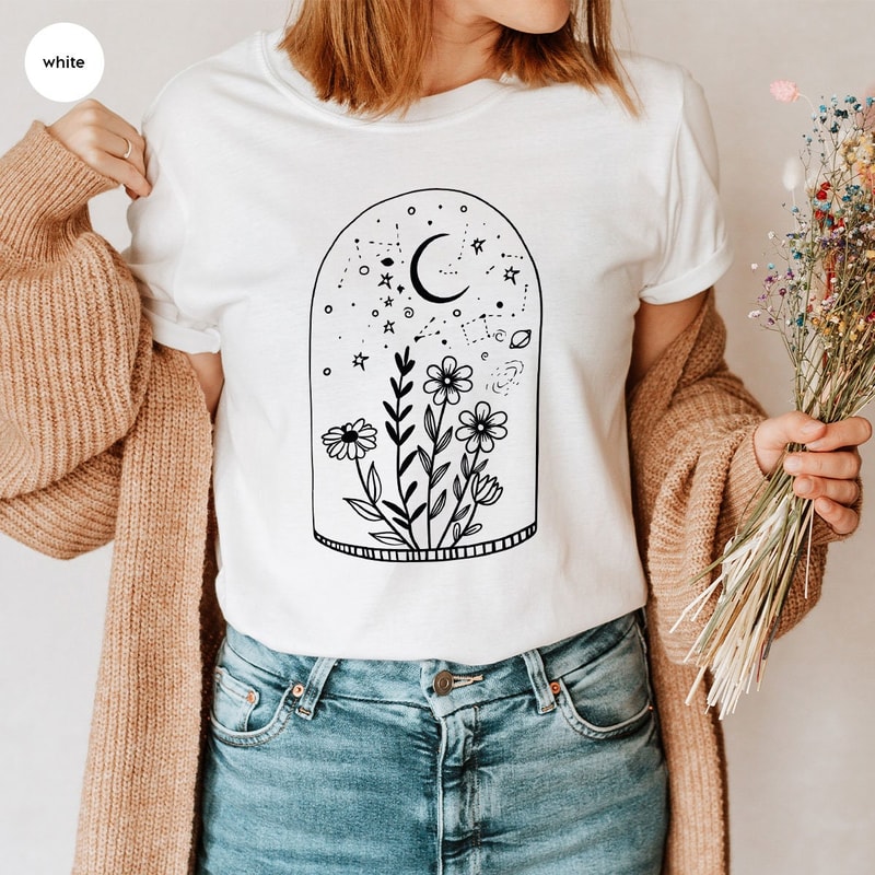 Moon Graphic Tees, Floral Shirt, Vintage T-Shirt, Birth Flower Shirt, Plant Crewneck Sweatshirt, Gift for Her, Botanical Shirt, Retro Shirt - 3.jpg