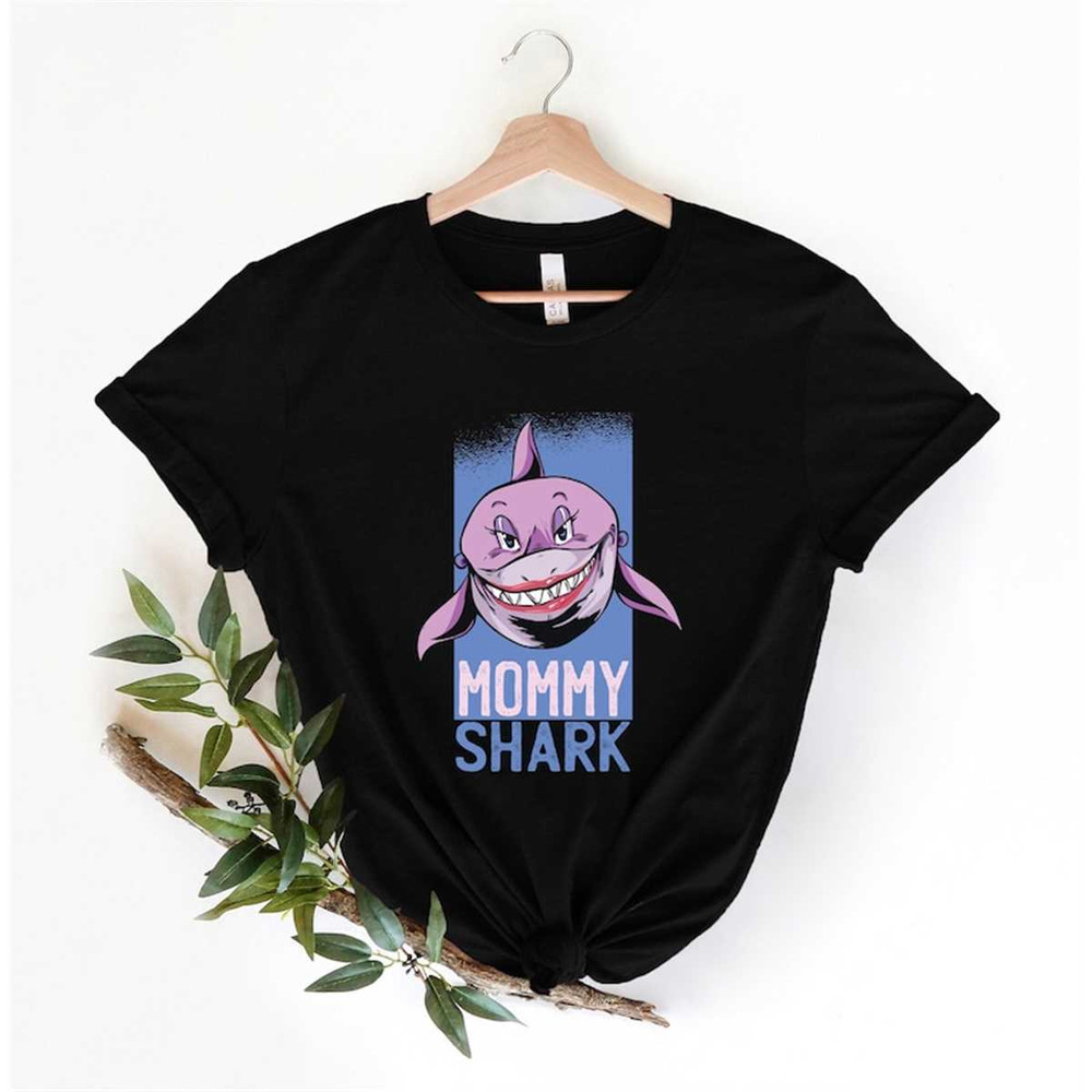 MR-156202310115-mommy-shark-t-shirt-mothers-day-gift-cute-mama-shark-image-1.jpg