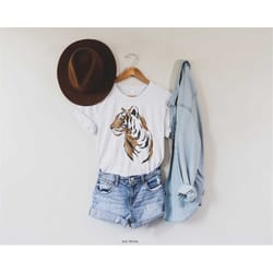 tiger graphic tee | women's oversized t-shirt tropical jungle vintage tee| get em tiger | gift for her