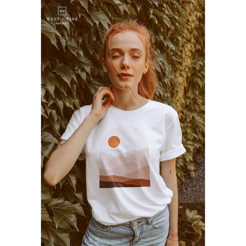 MR-1562023111417-graphic-tee-shirt-sun-over-mountains-desert-sun-graphic-white.jpg