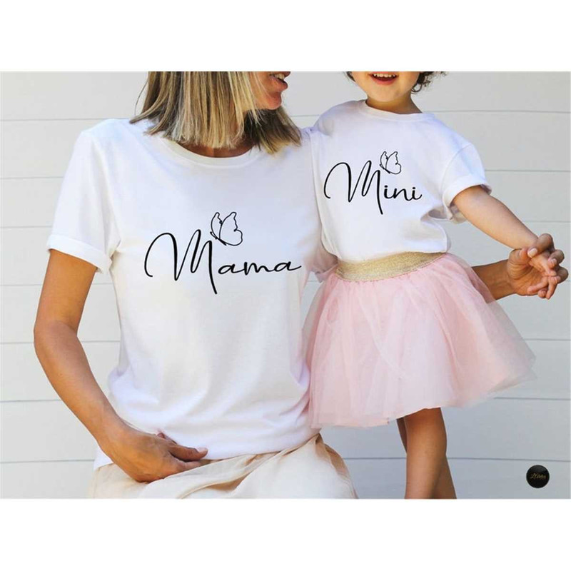 MR-1562023112353-minimalist-butterfly-mama-mini-matching-shirts-boho-mini-image-1.jpg