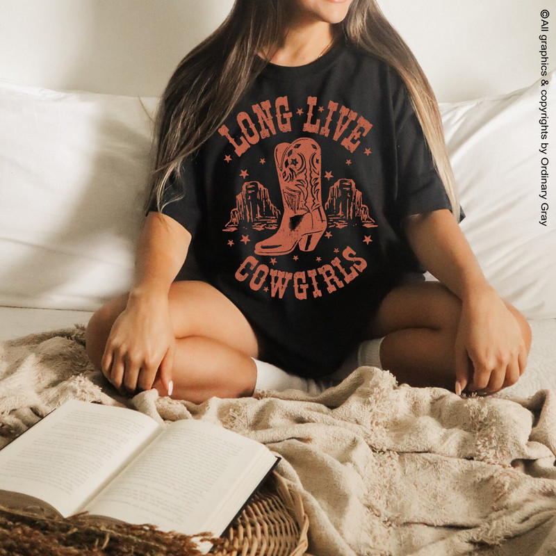 Long Live Cowgirls Western Vibe Shirt, Wild Cowgirl Style Tee, Rodeo Fashion Tee, Texans Desert Apparel, Boho Vibes Tee - 3.jpg