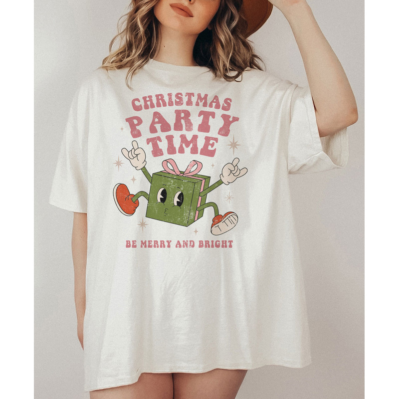 Retro holly jolly vibes Shirt, Vintage Christmas Shirt, Vintage Christmas Shirt, Christmas Gift Shirt, Merry Christmas Shirt - 3.jpg