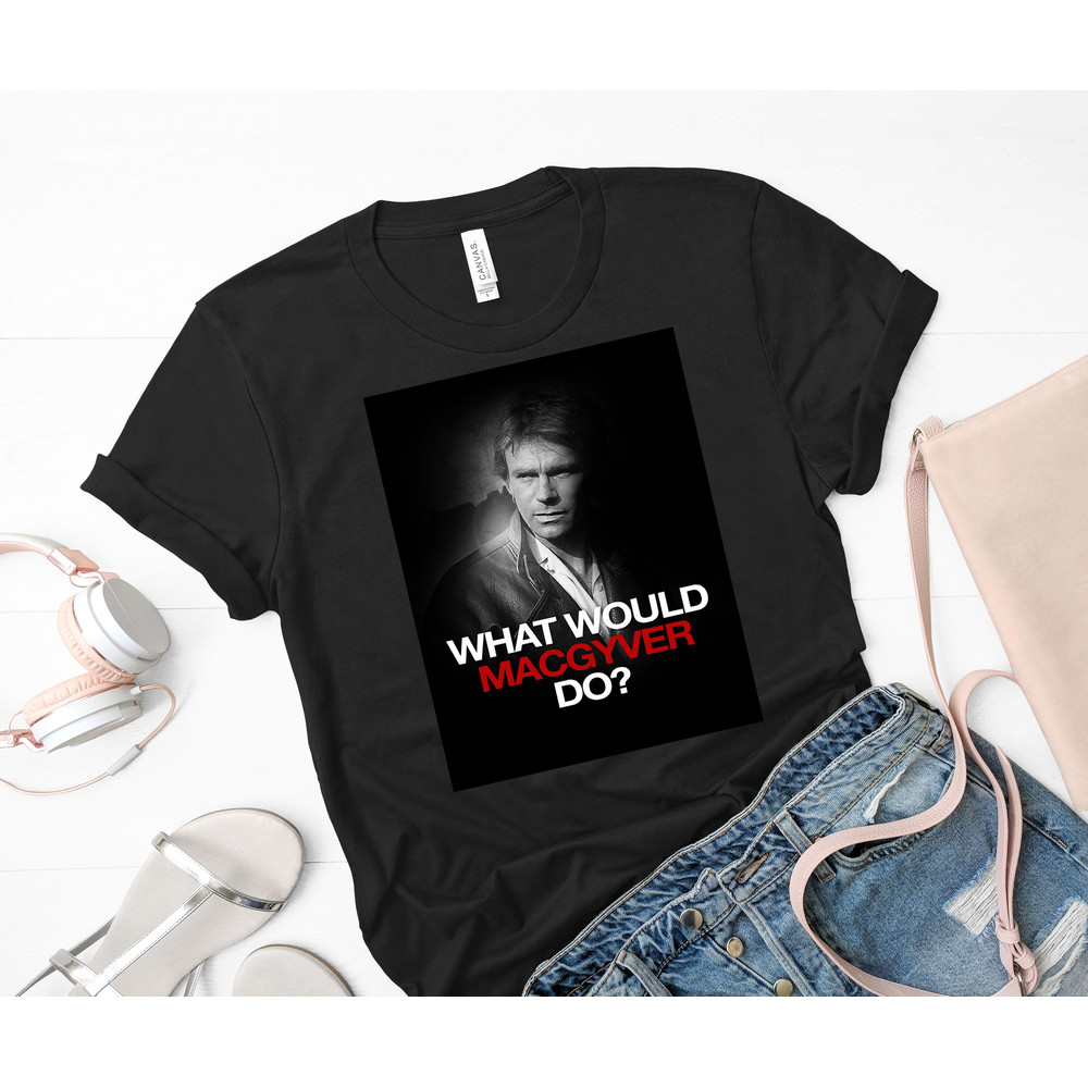 MACGYVER Classic T-Shirt 39_Black_Black.jpg