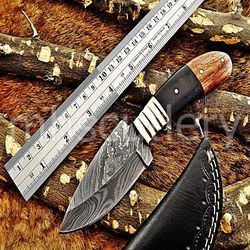 Custom Handmade Damascus Steel Hunting Skinner Knife With Wood & Horn Handle. Sk-21