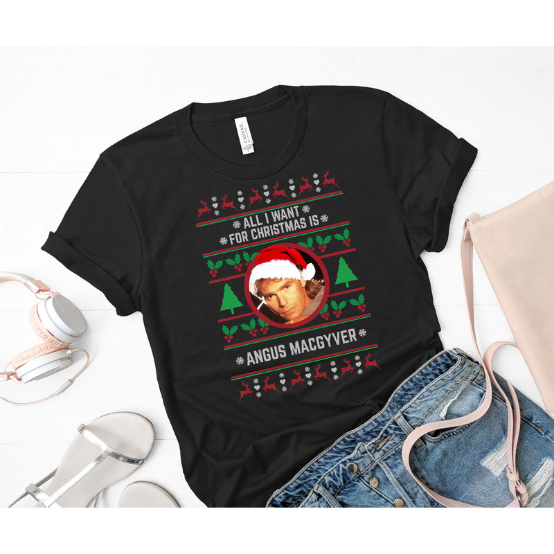 All I want for Christmas is Angus Macgyver Classic T-Shirt 22_Black_Black.jpg