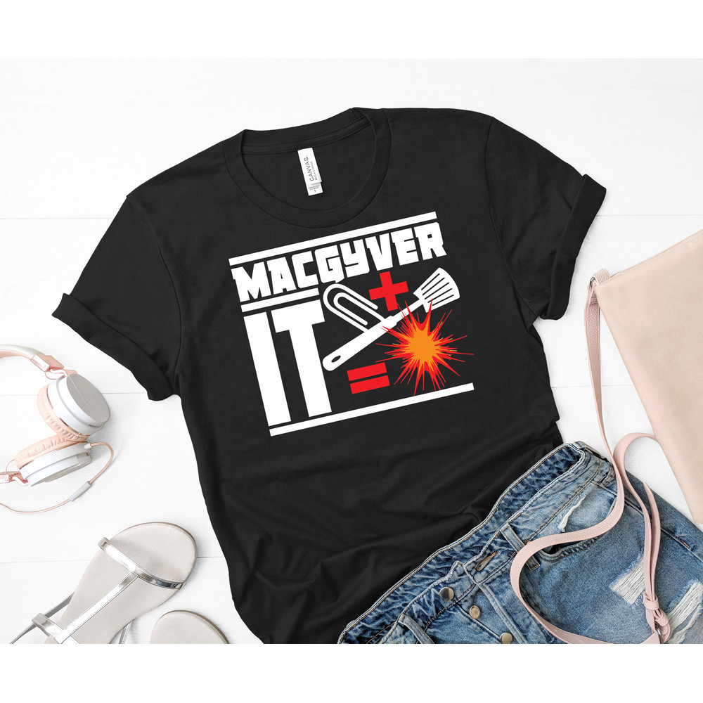 MACGYVER Classic T-Shirt 61_Black_Black.jpg