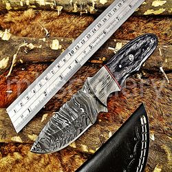 Custom Handmade Damascus Steel Hunting Skinner Knife With Dollar Sheet Handle. SK-44