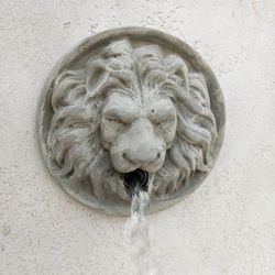 Concrete Lion Head wall water spout Lion Head spitter pool fountain emitter Pool water feature Concrete wall fountain
