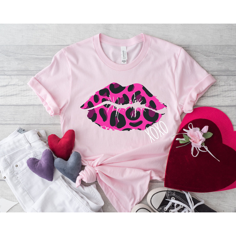 Leopard Lip Shirt, Valentines Day Shirt, Cheetah Lip,Valentines Day Gift fot her ,Lips Kiss Tee,Cute XOXO Valentine Shirt,Cute Valentine Tee - 3.jpg