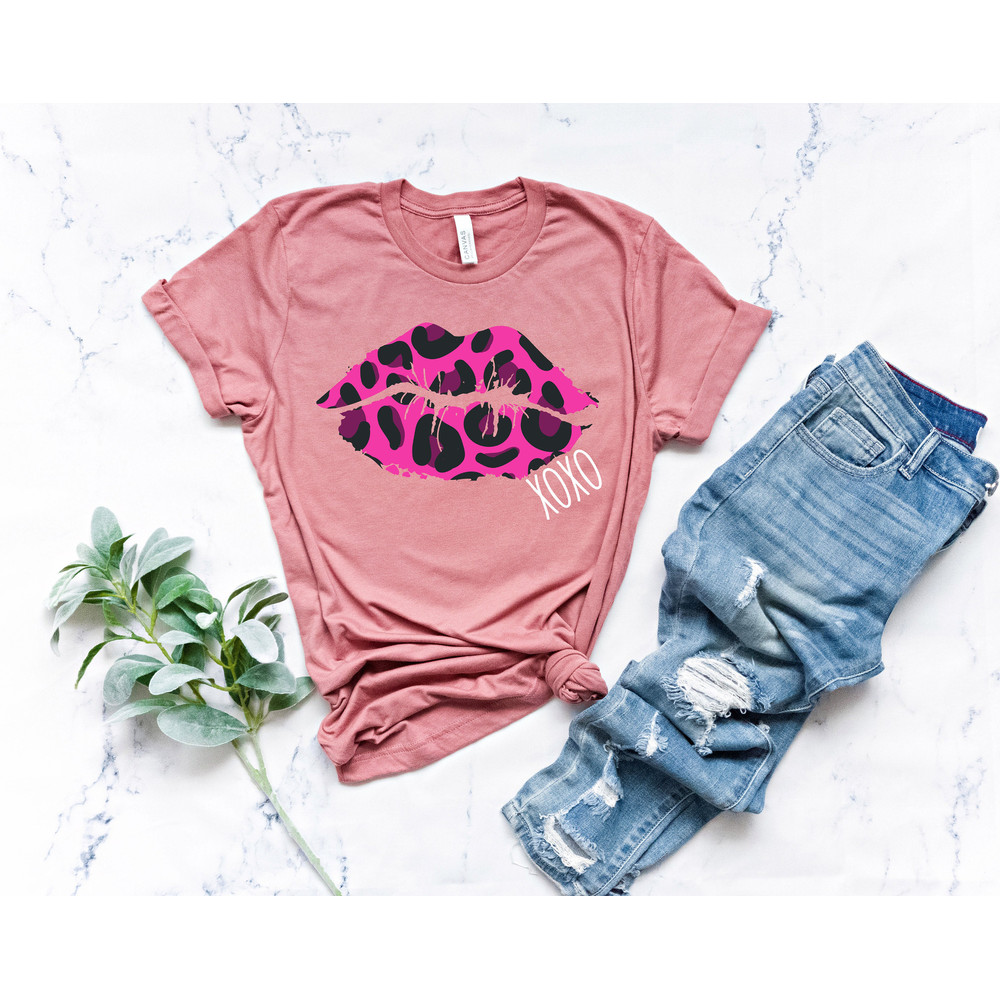 Leopard Lip Shirt, Valentines Day Shirt, Cheetah Lip,Valentines Day Gift fot her ,Lips Kiss Tee,Cute XOXO Valentine Shirt,Cute Valentine Tee - 4.jpg