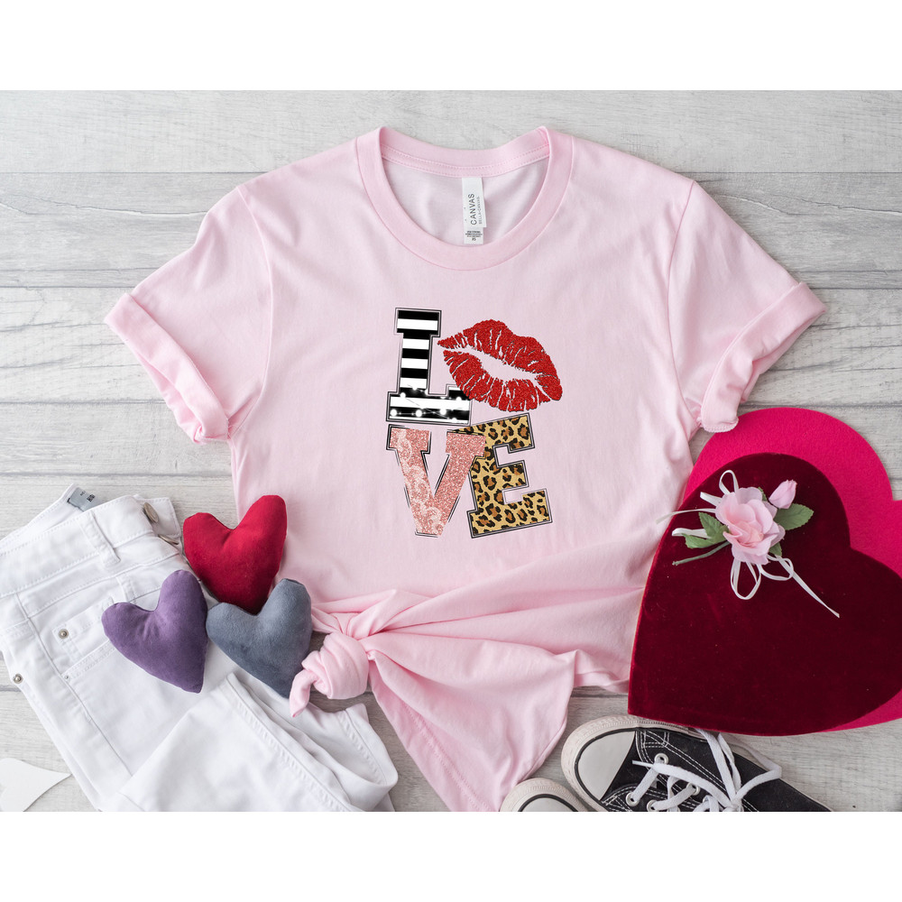 Valentine love Lips Shirt,Heart Shirt,Love Shirt,Leopard Print Shirt,Retro Leopard Shirt,Leopard Design For Women Shirt,glitter lips shirt - 2.jpg