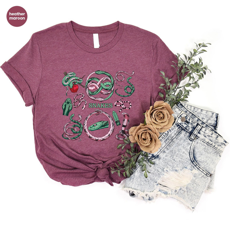 Cool Snake Graphic Tees, Trendy Animal T-Shirt, Aesthetic Snakes Clothing, Snake VNeck Shirt, Gifts for Him, Birthday Gifts for Women - 4.jpg