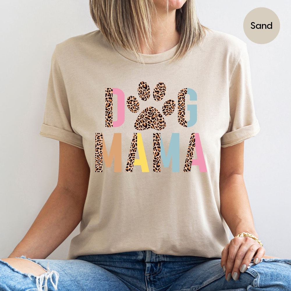 Dog Mama Leopard Print Crewneck Sweatshirt, Aesthetic Dog Mom Paw Graphic Shirts, Gifts for Dog Mom, Retro Dog Mom Sweatshirt Gifts - 2.jpg
