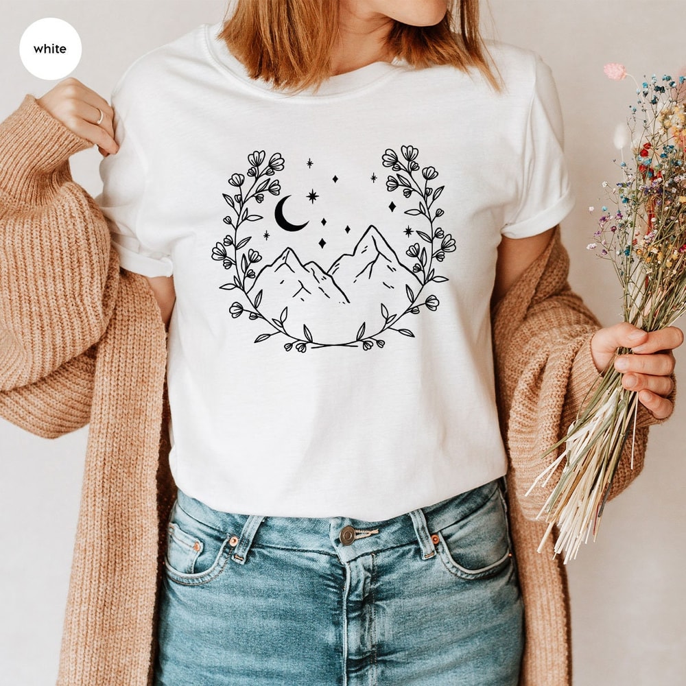 Floral Crewneck Sweatshirt, Moon Graphic Tees, Flower T-Shirt, Retro Shirts for Women, Gift for Her, Gift for Mom, Plant Shirt - 3.jpg