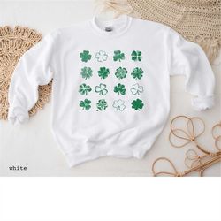 clover sweatshirt, st patricks day sweatshirt, st paddys day for her, women st particks, cute clover sweatshirt, graphic