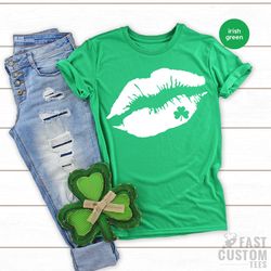 lucky kiss shirt, irish lip shirt, st patricks day shirt, irish shirts, lucky lip t shirt, saint paddy gift, drinking be