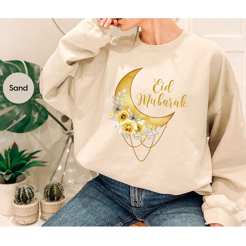 Muslim T-Shirt, Fasting Crewneck Sweatshirt, Floral Shirt, Ramadan Shirt for Women,  Religious Clothing, Faith T-Shirt, Gift for Her - 7.jpg