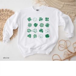 clover sweatshirt, st patricks day sweatshirt, st paddys day for her, women st particks, cute clover sweatshirt, graphic