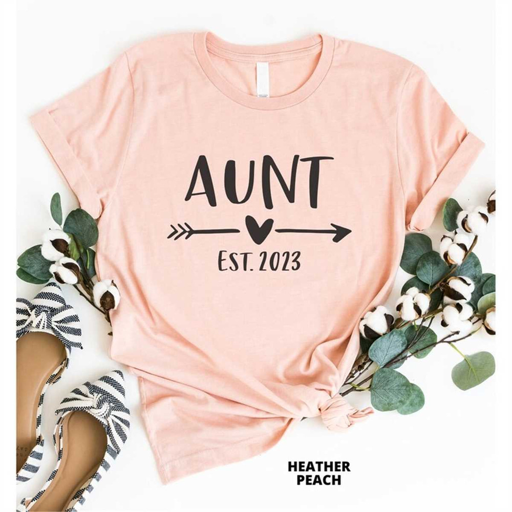 MR-1662023143848-aunt-est-2023-gift-for-aunt-pregnancy-announcement-aunt-heather-peach.jpg