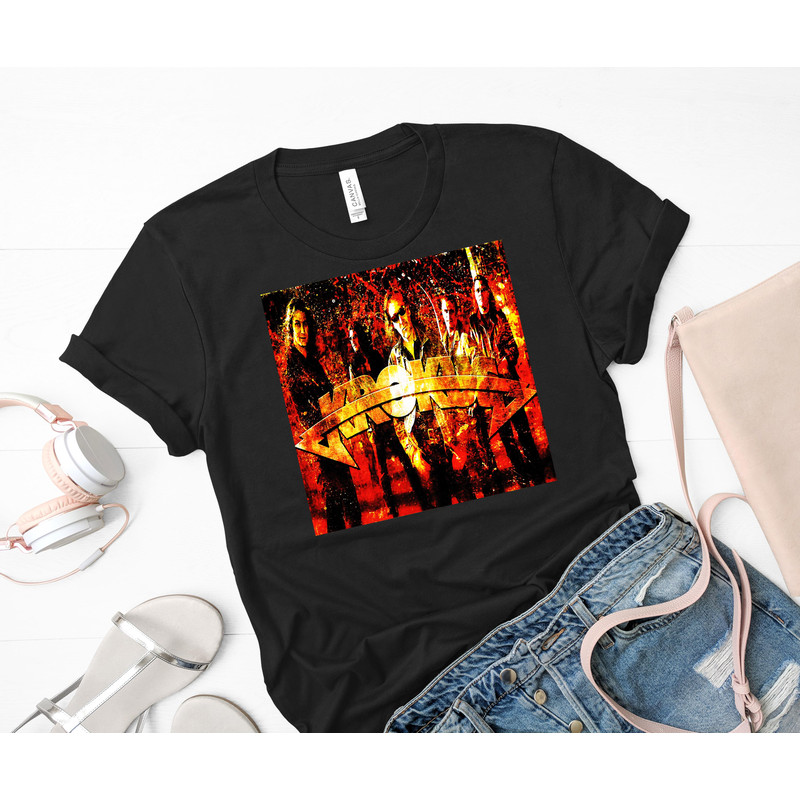 Top sellers new shop Classic T-Shirt 32_Black_Black.jpg