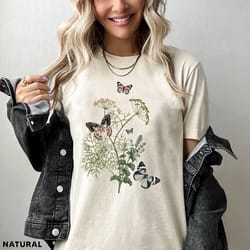 flower t-shirt , gift for her, women trendy t shirt, spring concept, wild meadow flower nature tee, floral oversized, g
