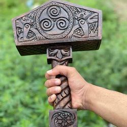 God of war wood hammer,
