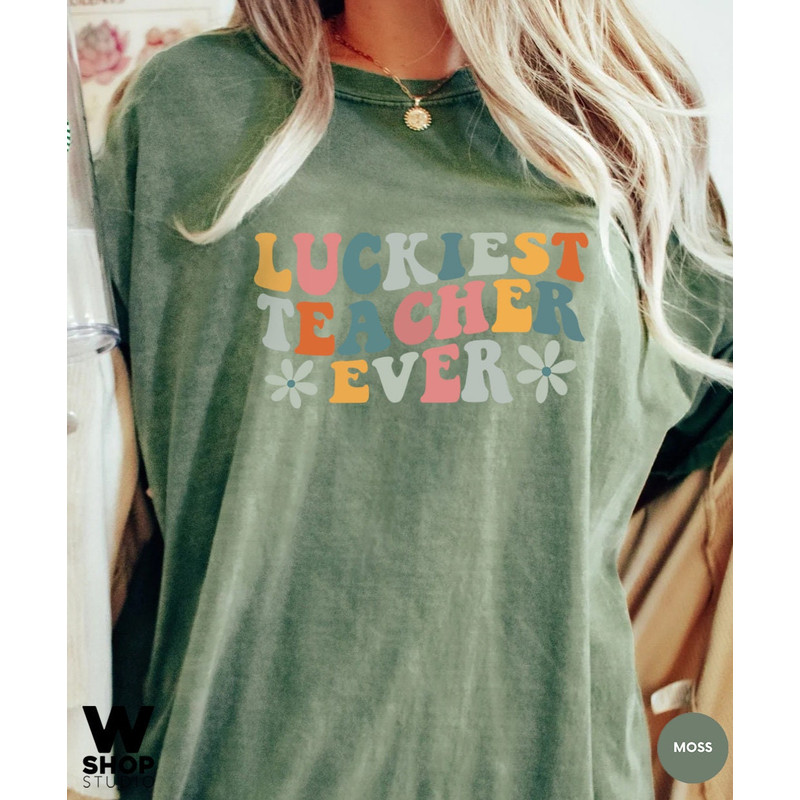 Retro Teacher Shirts, Teacher Appreciation Gift, Teacher Gifts, Oversized Teaching Squad T-shirts, Luckiest Teacher Ever Tee - 4.jpg