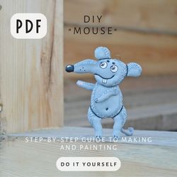 PDF "DIY" - A step-by-step guide and pattern for making a textile "mouse" that smells like coffee.