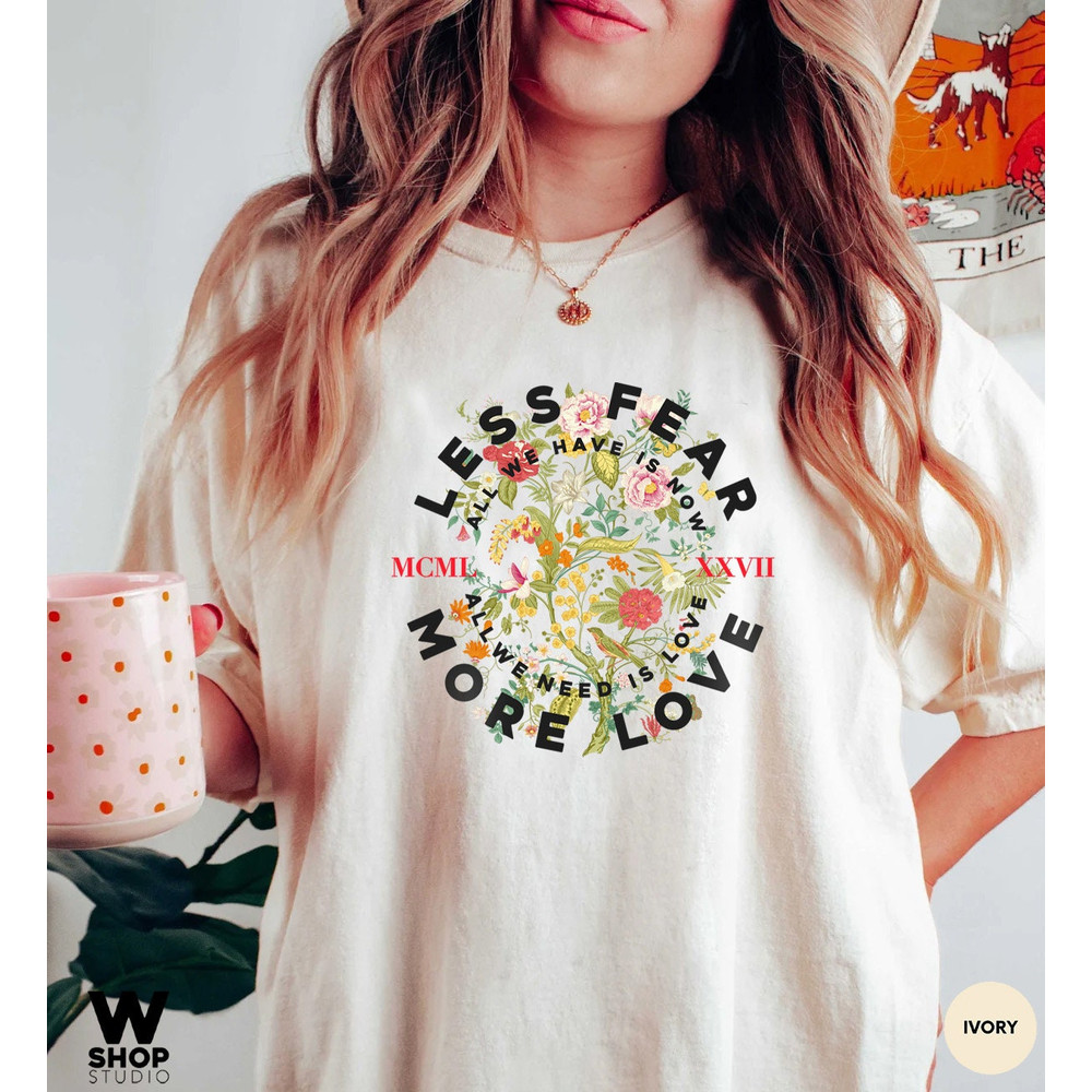 Wildflower Tshirt, Wild Flowers Oversized Tee, Floral Tshirt, Flower Shirt, Gift for Women, Ladies Shirts, Best Friend Gift - 2.jpg