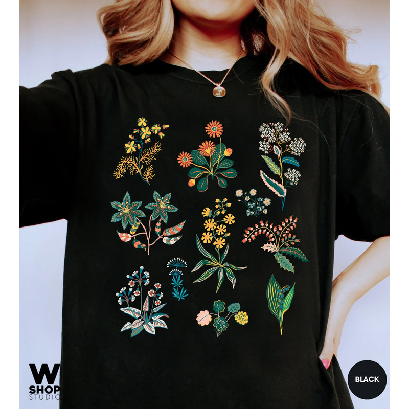 Wildflower Tshirt, Wild Flowers Shirt, Floral Tshirt, Flower Shirt, Oversized Women Tee, Ladies Shirts, Best Friend Gift - 4.jpg
