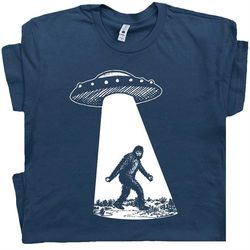 alien t shirt alien shirts bigfoot ufo shirt ufo abduction t shirt ufo t shirts area 51 t shirts for sasquatch t shirt c