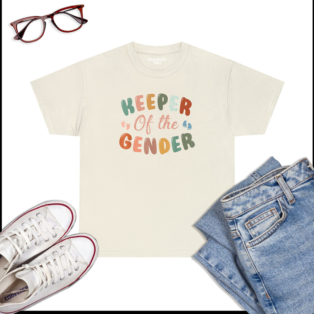 Keeper-Of-The-Gender-Cute-Baby-Gender-Reveal-Party-Gift-T-Shirt-Natural.jpg