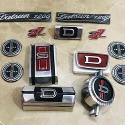 Datsun 1200, Sunny, Datsun Bluebird, Deluxe, SL Emblem 13 Piece Set
