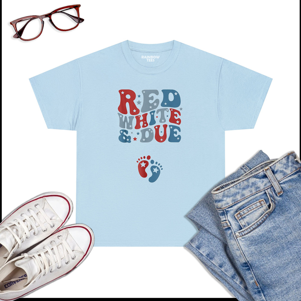Red-White-And-Due-4th-Of-July-USA-Baby-Reveal-American-Mommy-T-Shirt-Light-Blue.jpg