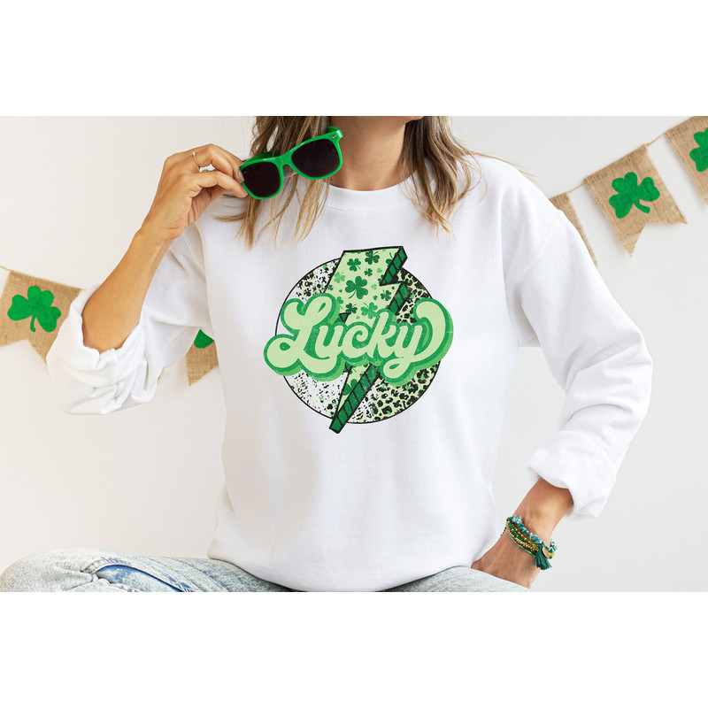 Retro Feeling lucky Shirt, Lucky Tshirt, Irish T Shirt, Shamrocks T-Shirt,Family Matching St Patrick's Day Gift Tee,western lucky shirt - 1.jpg