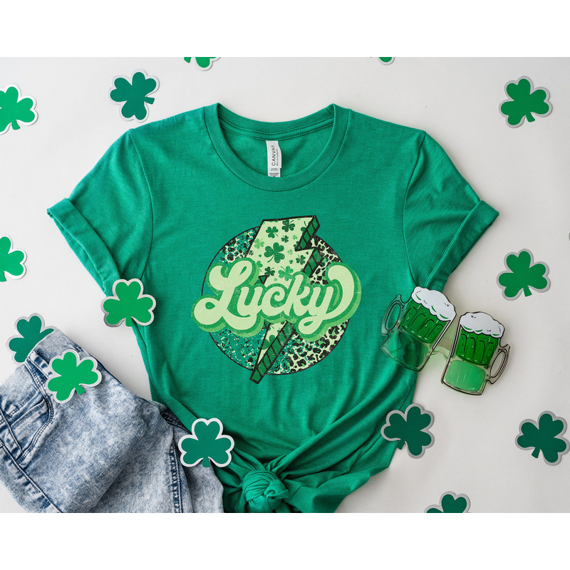 Retro Feeling lucky Shirt, Lucky Tshirt, Irish T Shirt, Shamrocks T-Shirt,Family Matching St Patrick's Day Gift Tee,western lucky shirt - 3.jpg