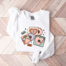 retro valentines day shirt,groovy valentines shirt,valentines day shirts for woman,valentines day gift,happy valentine's