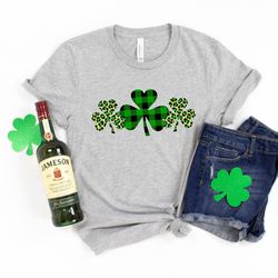 st patricks lips shirt, leopard lips shirt, lucky shirt, st patricks day shirt, irish day shirt, clover shirt, women st