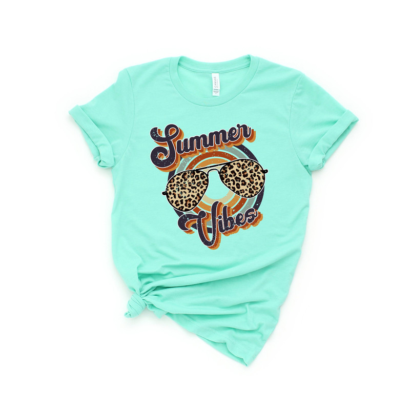 Summer Vibes Shirt,Summer Cheetah Shirt,Vacation Shirts for Women,Retro Vintage Summer Vibes Shirt,Vacay Mode,Vacation Tee,Womens Travel Tee - 1.jpg