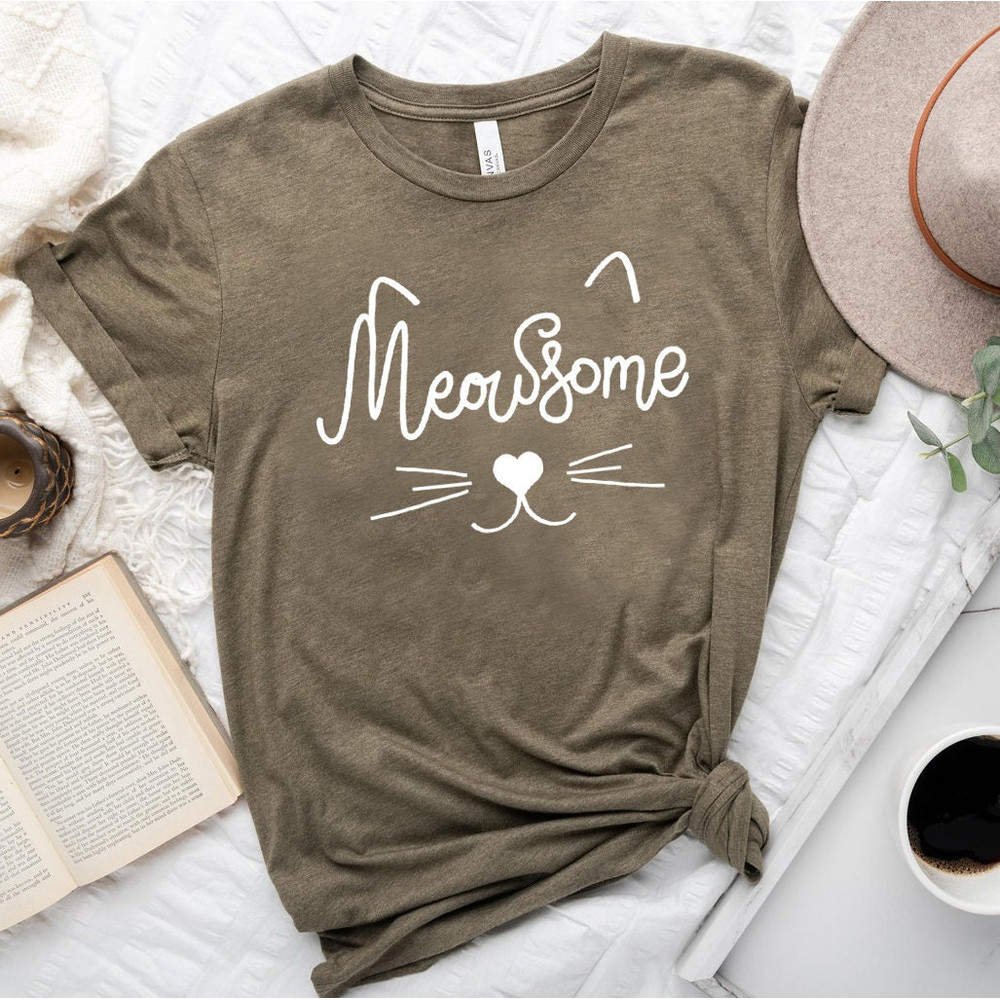 Cat Face Shirt for Women - Cat T Shirt for Her - Gift for Cat Lover for Birthday - Cat Mom Tshirt for Her - Gift for Cat Owner - 6.jpg
