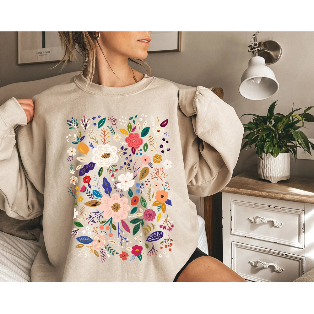 Flower Sweatshirt, Wildflower Women Sweatshirts ,Plus Size, Ladies Flower Girl Gifts, Floral Gift, Girlfriend Gift - 3.jpg